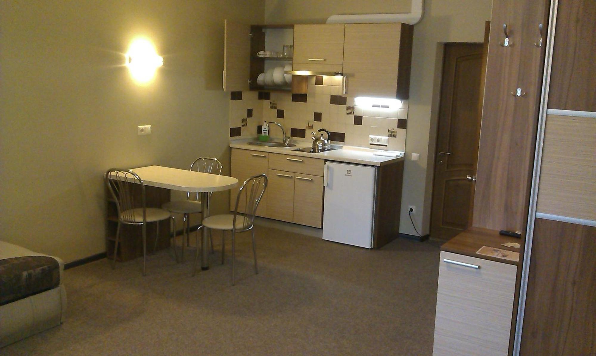 Yuzhniy Dvorik Aparthotel Oldenburg Bagian luar foto