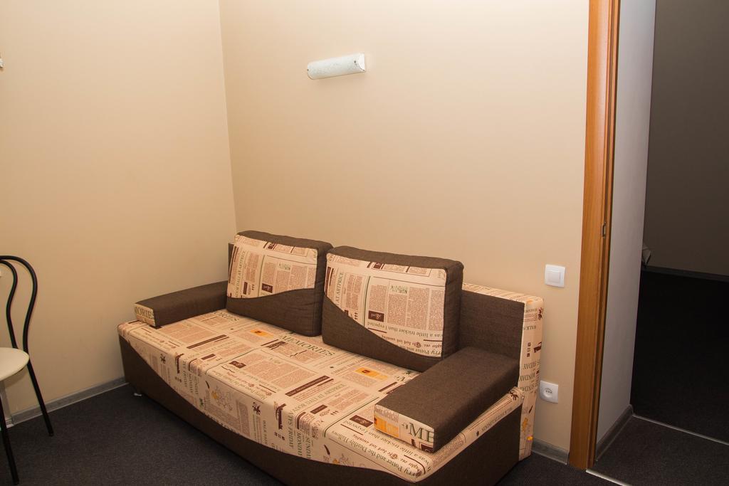 Yuzhniy Dvorik Aparthotel Oldenburg Bagian luar foto