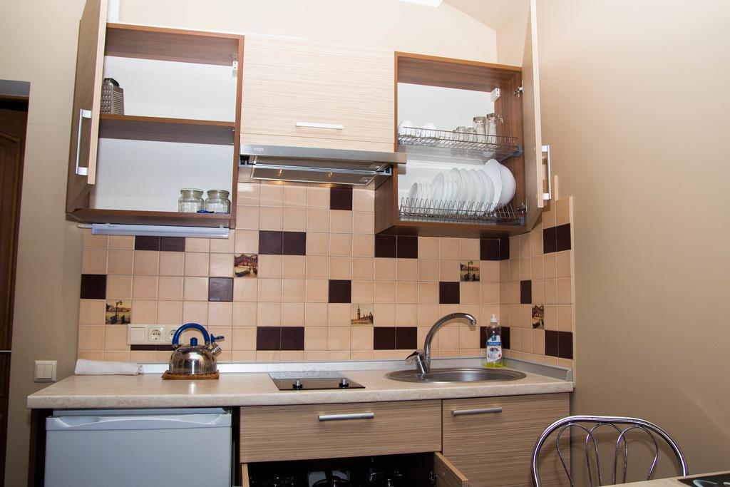 Yuzhniy Dvorik Aparthotel Oldenburg Bagian luar foto