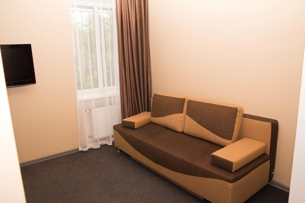 Yuzhniy Dvorik Aparthotel Oldenburg Bagian luar foto