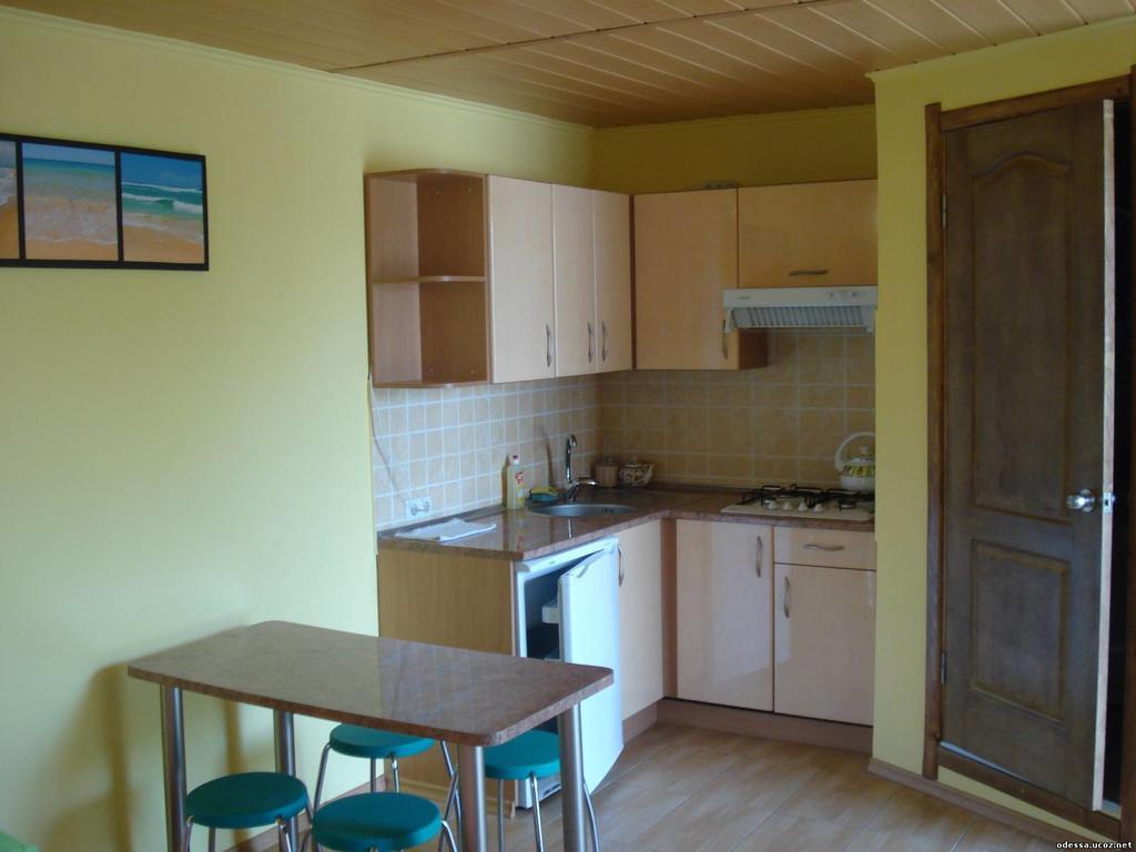 Yuzhniy Dvorik Aparthotel Oldenburg Bagian luar foto