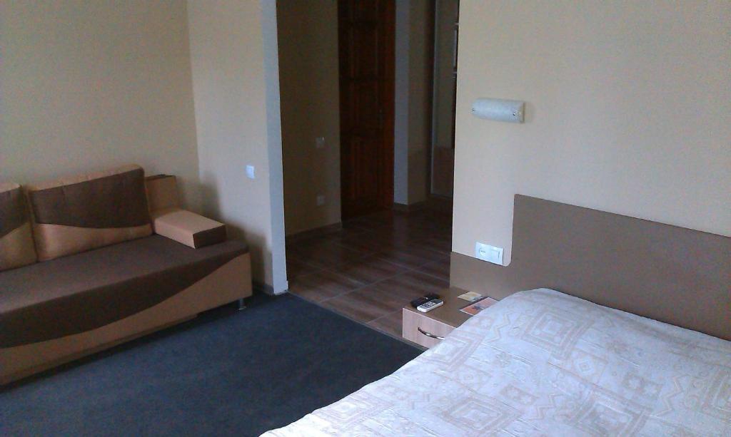 Yuzhniy Dvorik Aparthotel Oldenburg Ruang foto